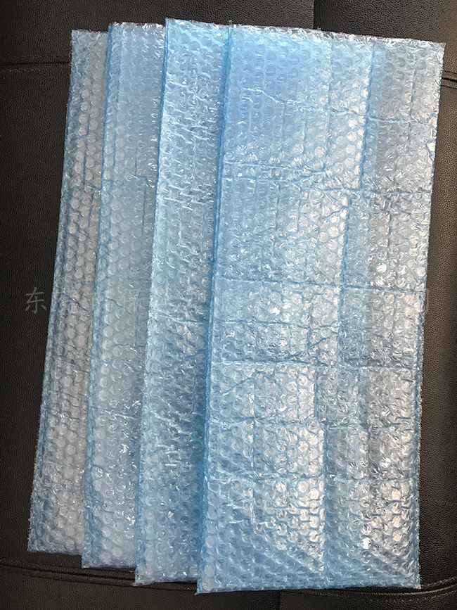 Bubble bag blue color